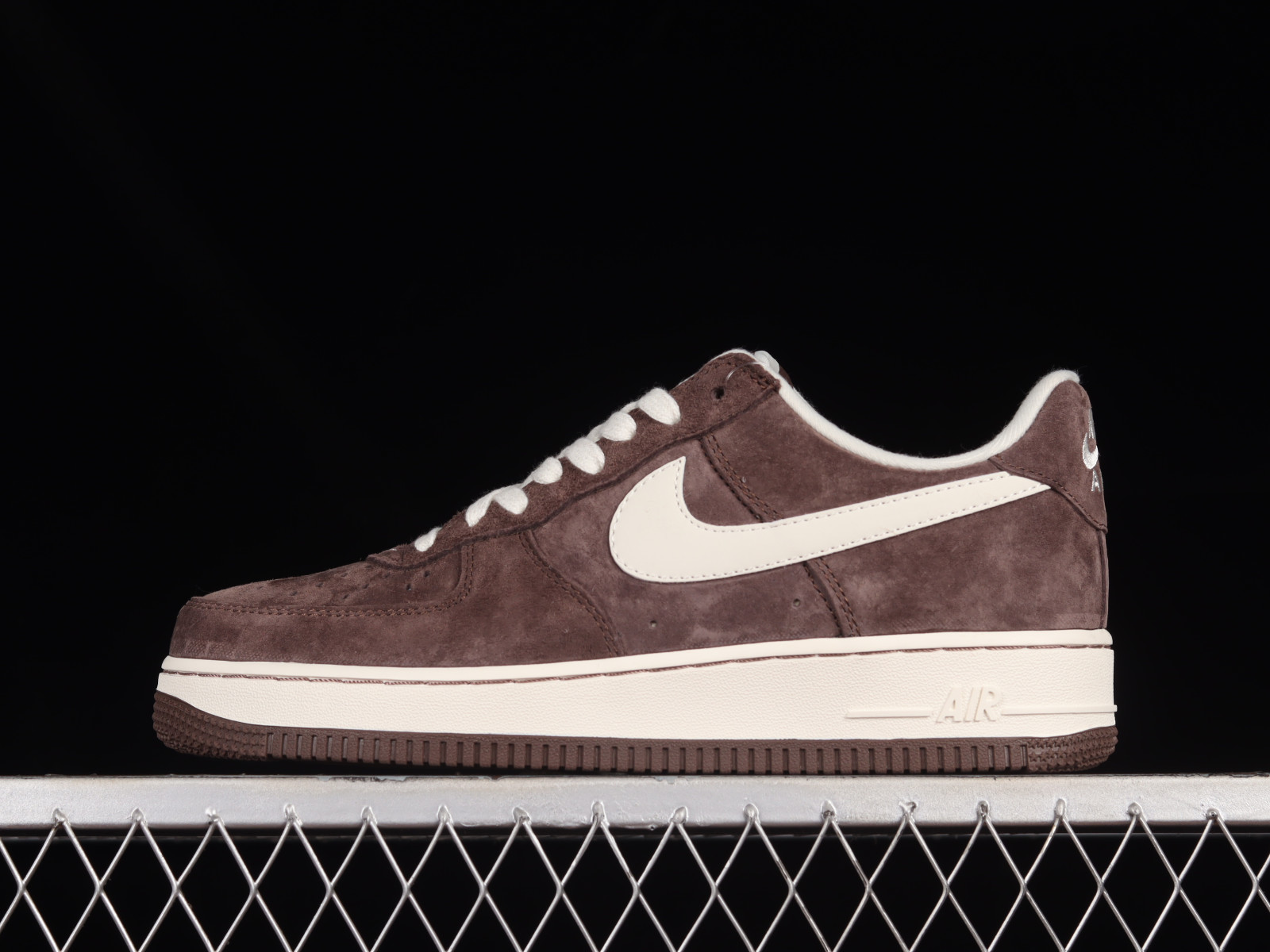 200 - Air Force 1 07 Low DL0701 - nike free running shoe store locations - GmarShops
