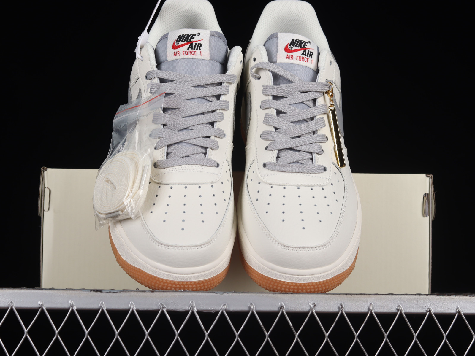 Omzet Taille Kindercentrum MultiscaleconsultingShops - Nike Air Force wholesale 1 07 Low Cream Light  Grey Gold ML2022 - 115 - grey women nike free shipping bags boxes