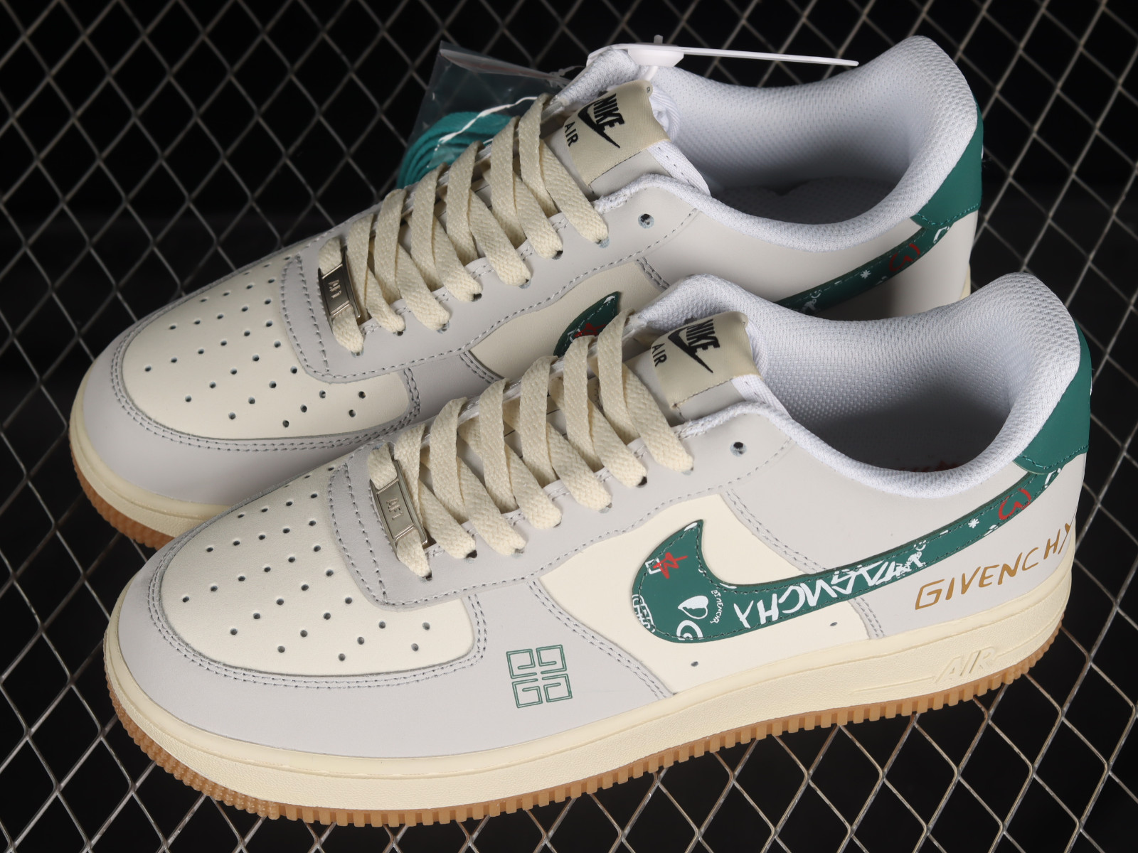 succes aangenaam Dageraad Nike Black Air Force 1 07 Low GIVENCHY White Grey Green BS9055 - 813 -  GmarShops - nike basketball player exclusive pack now available