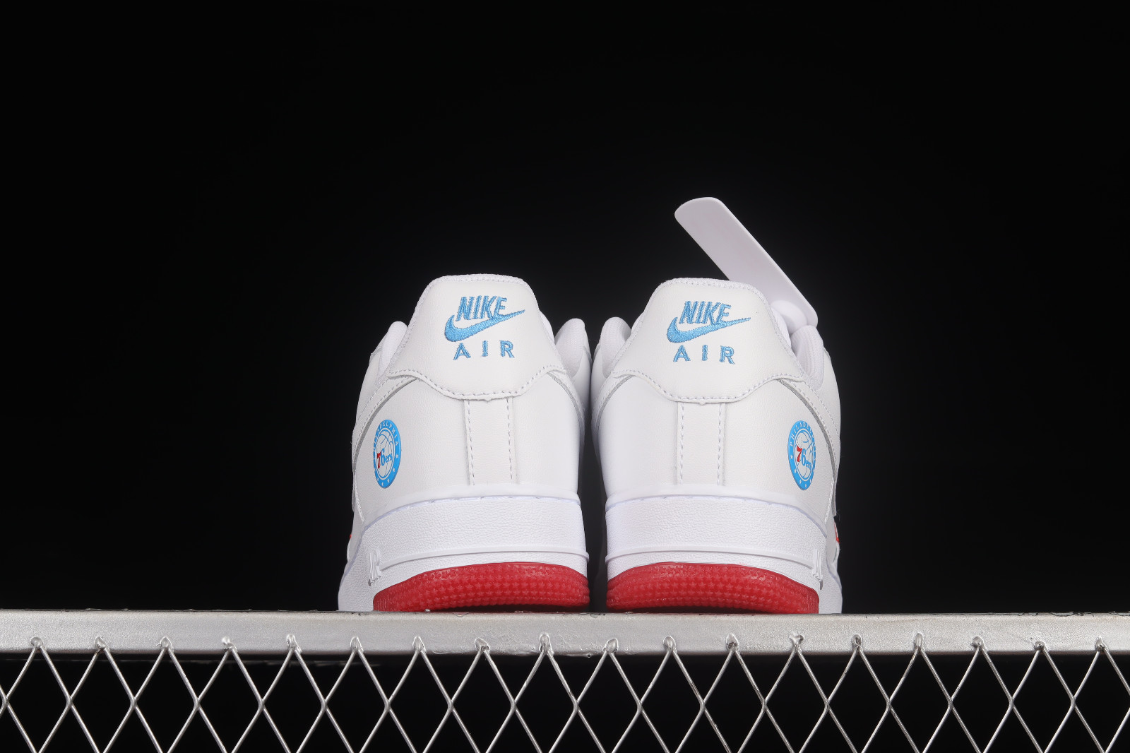 Nike p3 nasa top
