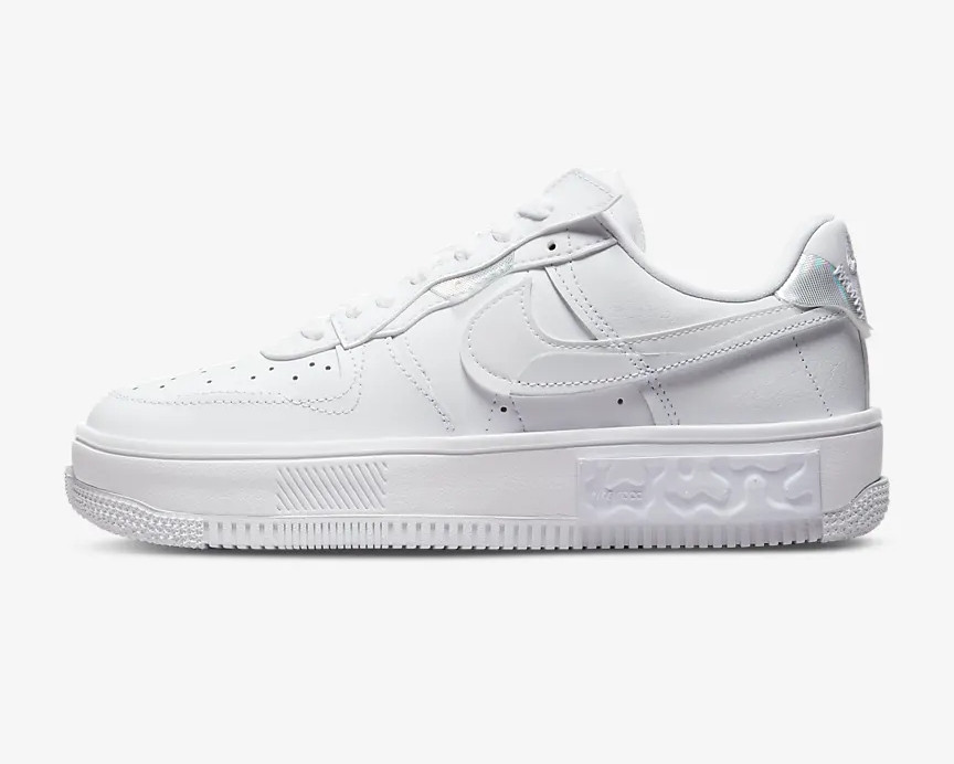 air force 1 07 trainers white irridescent f