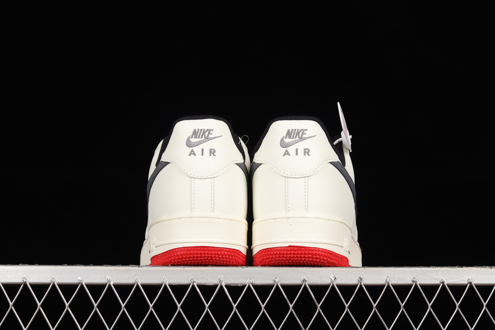 Nike Nike Sneakers Air Jordan 1 Low SE Rice White Black Red DD