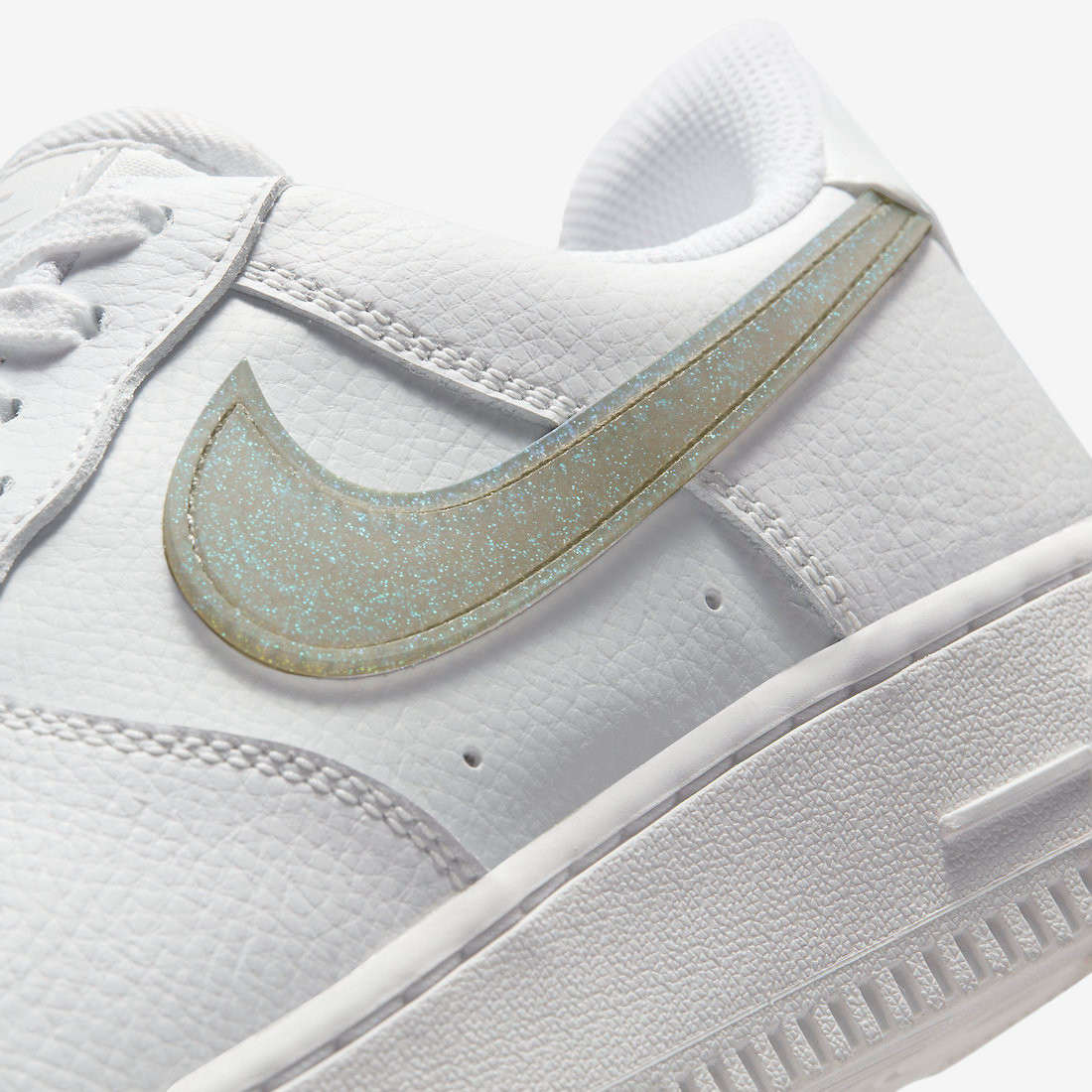 Nike Air Force 1 Low Summit White Gold Glitter Swoosh DH4407
