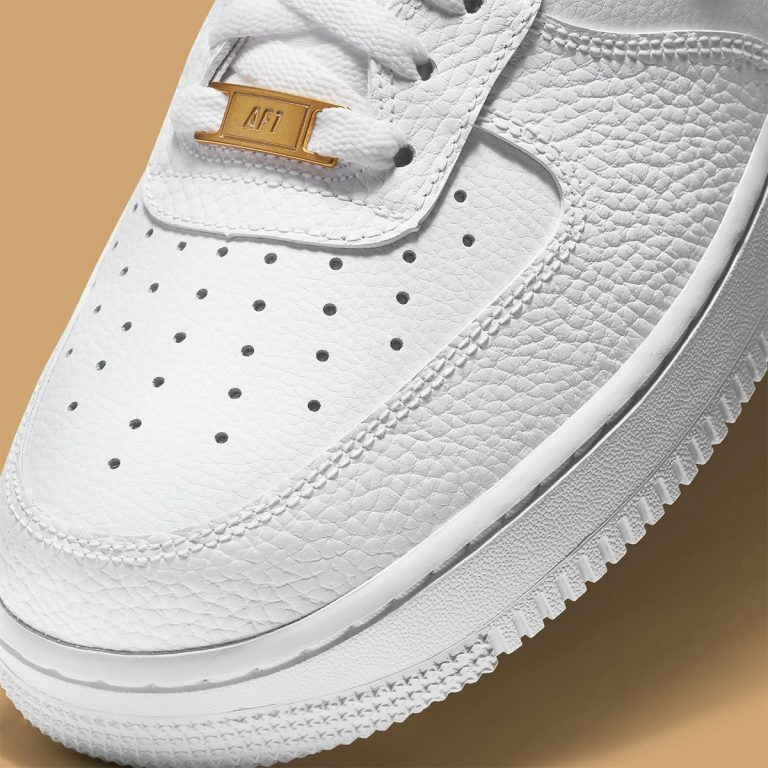 Air force 1 7 white metallic gold deals