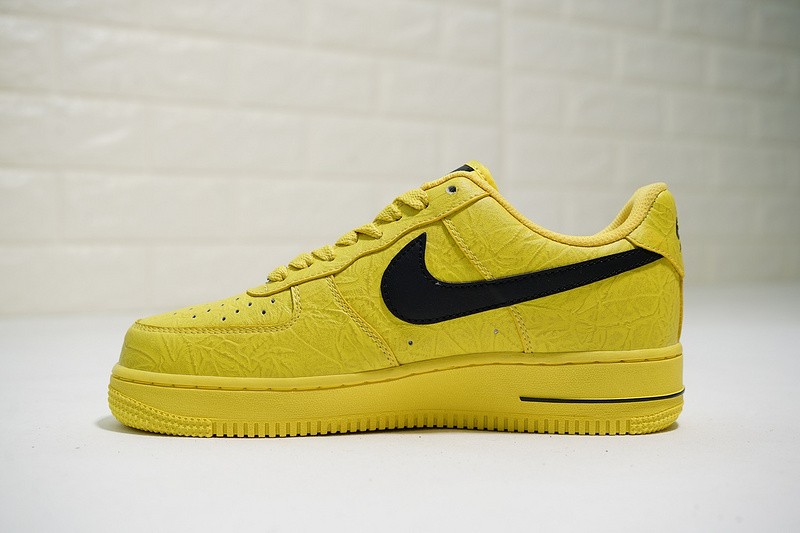 mountain nike sb blazer rose Air Force 1 Low Cra wallonieShops Supreme x The North Face x Nike Air Force 1 Low Yellow Black AR3066 400