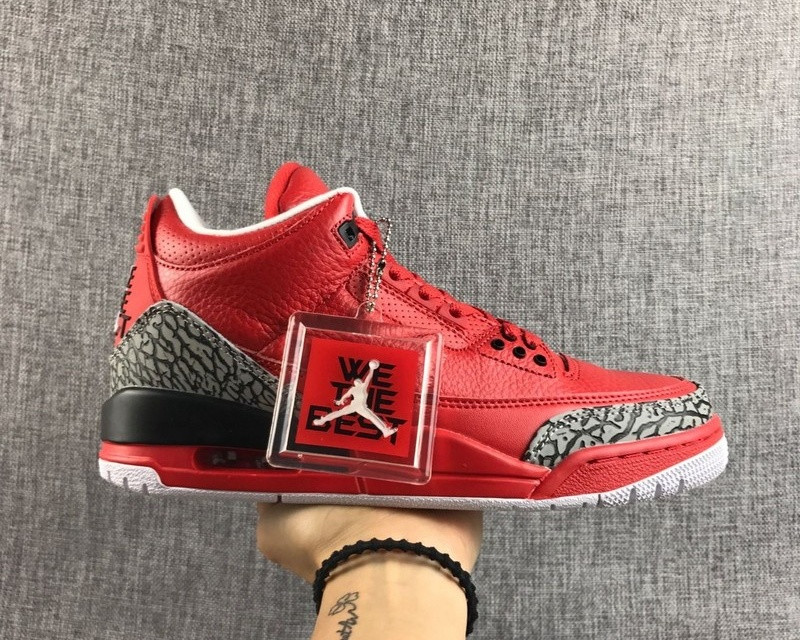 Jordan V IV III Red Black Laceup Basketball Shoes, Men's Fashion, Footwear,  Sneakers on Carousell