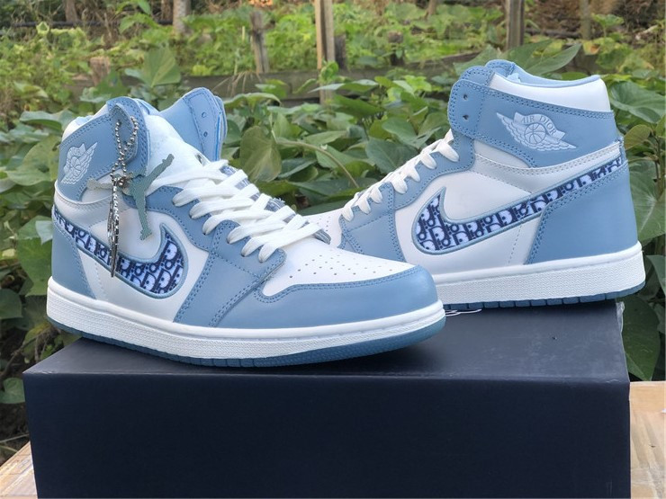 Air Jordan 1 Mid Royal quantity  041  RvceShops  Dior x Air Jordan 1  High White Blue Baskeball Shoes CN8607