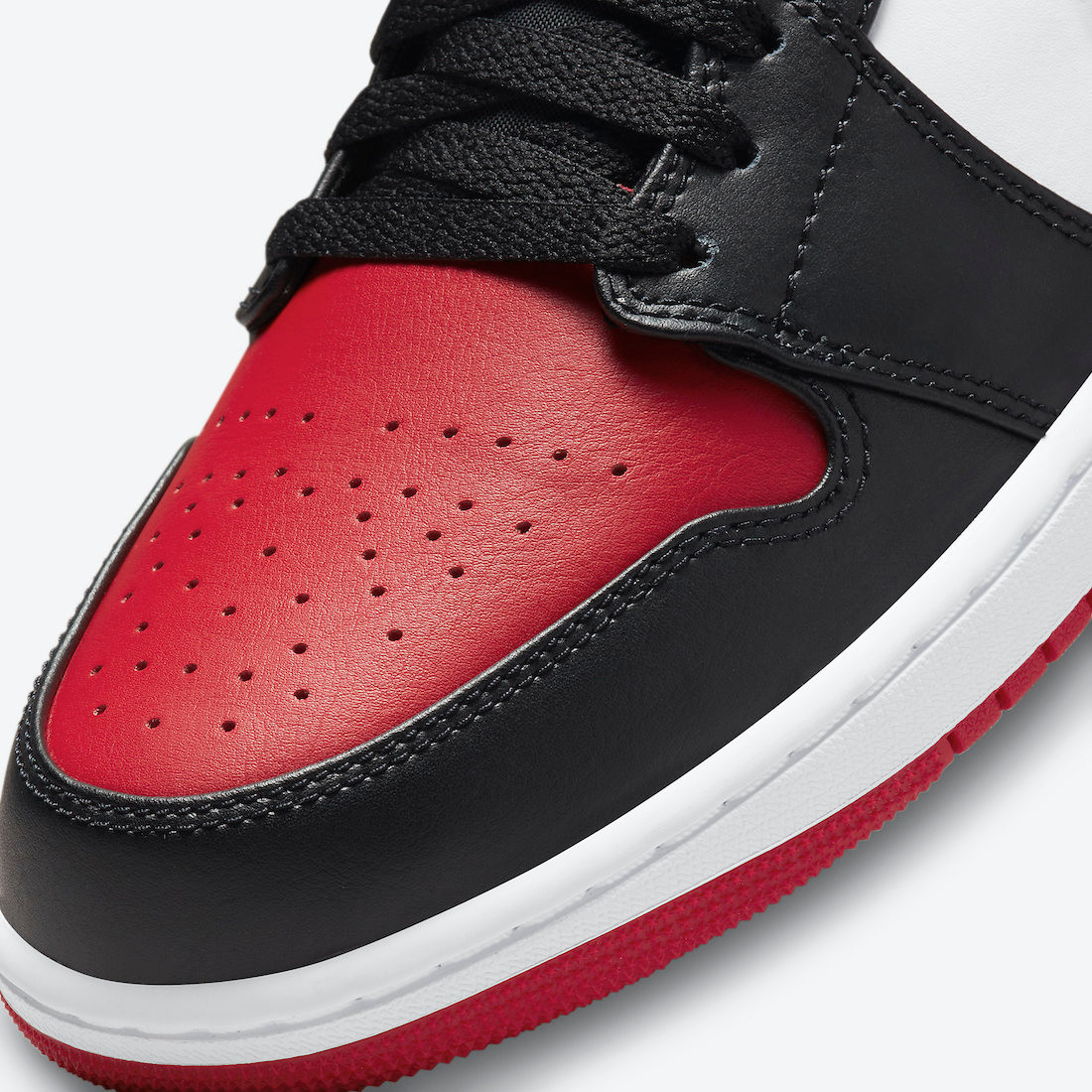 Nike Womens Air Jordan 1 LV8D Elevated Lifestyle Sneakers (8.5
