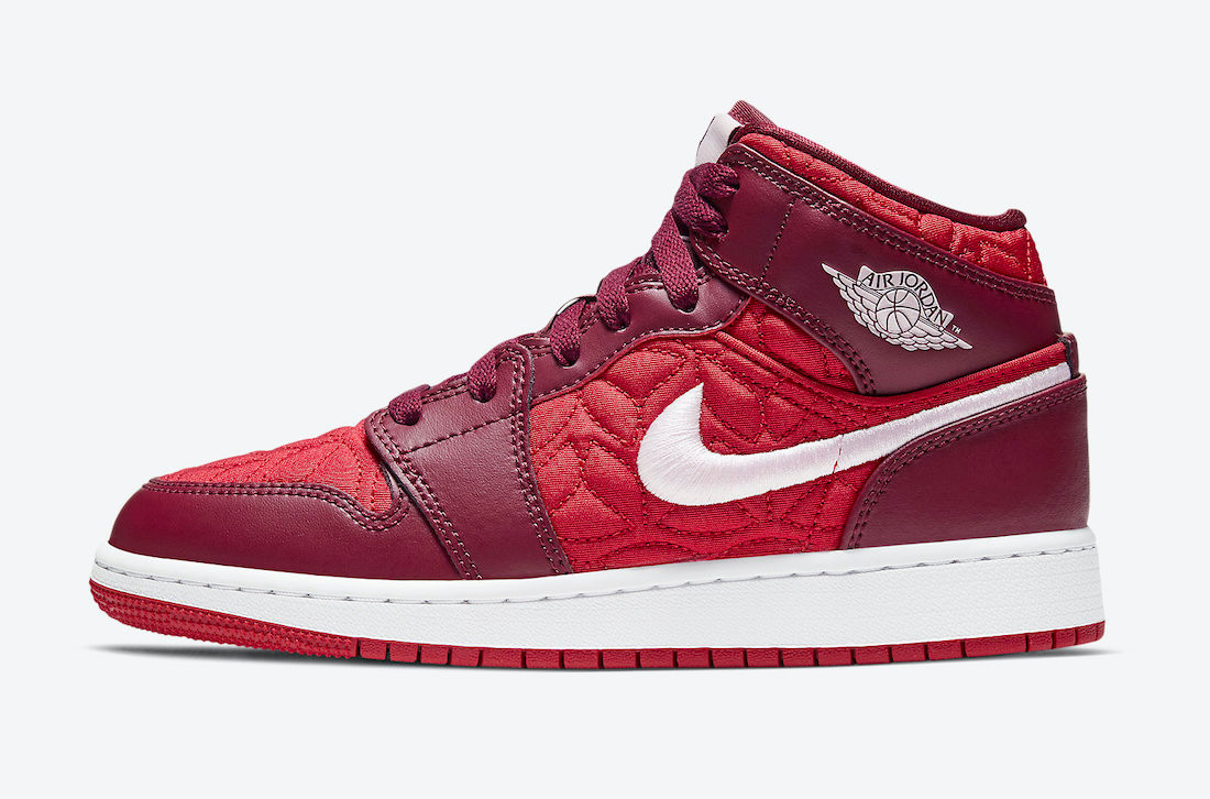 Air Jordan 1 Mid SE GS Red Quilted Gym 