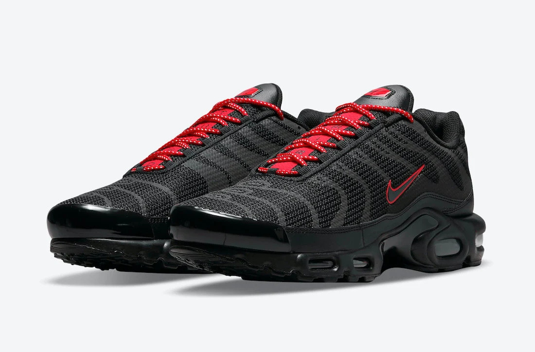 Nike Air Max Plus Black Red Reflective DN7997-001 - Sepcleat