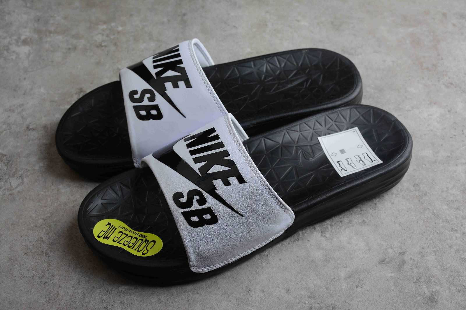 Desbordamiento desagradable Nube Nike SB Benassi Solarsoft White Black 840067 - 005 - GmarShops - nike id  kobe 8 ideas for women shoes for kids