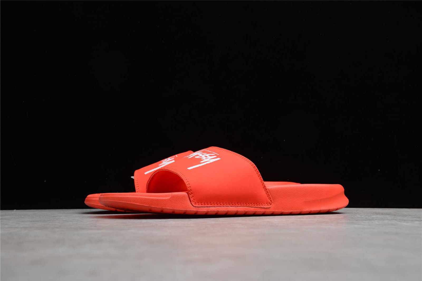 600 - Stussy x Nike Benassi Slide Habanero Red White Shoes CW2787