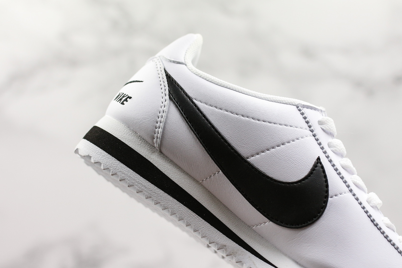 Gedwongen wraak een vuurtje stoken GmarShops - K-Skate slip-on sneakers Schwarz - Nike Classic Cortez Premium  Mini Swoosh White Black Shoes 807480 - 101