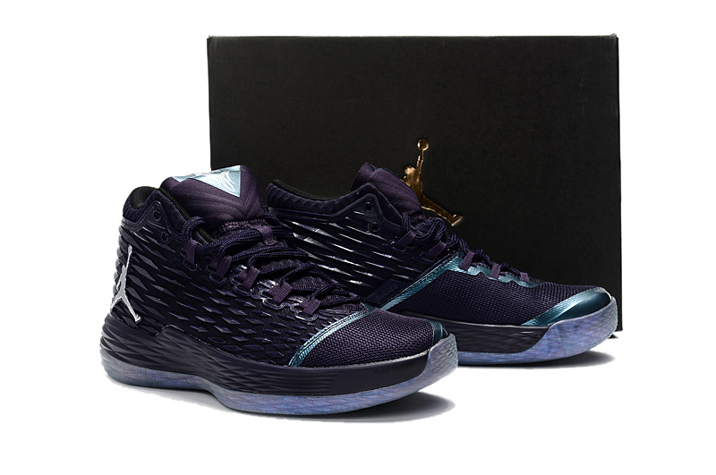 NIKE ナイキ JORDAN MELO M13 ジョーダン メロ13 30cm Air Jordan Melo M13 X 'Black Metallic Gold' 902443-002