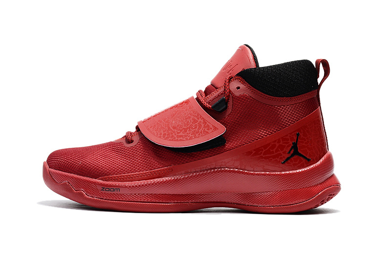 Nike Jordan Super Fly 5 Nike Jordan Super Fly 5 PO X Griffin rouge noir hommes chaussures de basket 914478 The lateral side of the upcoming Travis Scott x Air