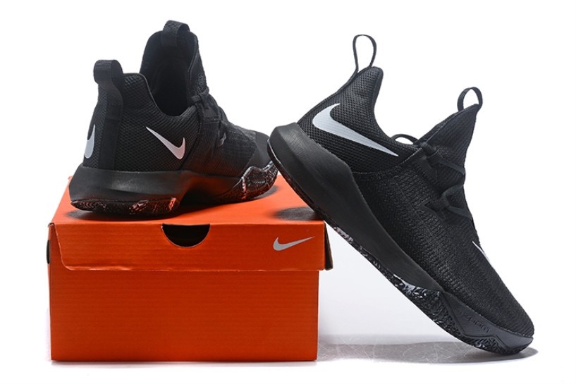 Nike zoom shift black red on sale