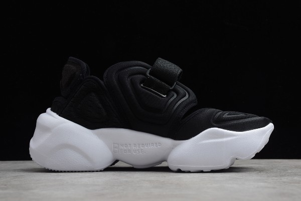 靴 NIKE Women's AQUA RIFT \"BLACK/WHITE\" NIKE Aqua Rift CW7164 001 - Shiekh