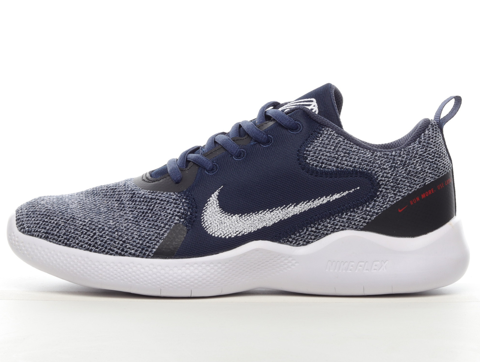 flex experience run 10 sneaker