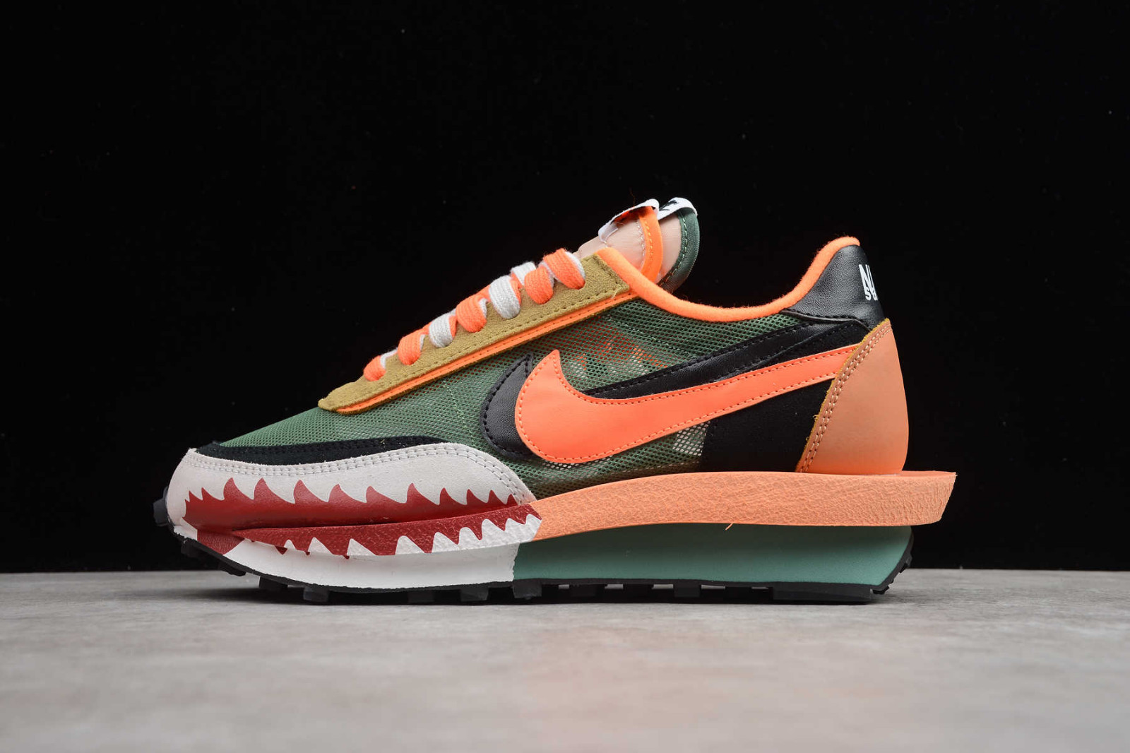 Ldwaffle x Sacai White Red Grass Green Orange Red BV0073 081 - nike roadster shox mens and gold - GmarShops