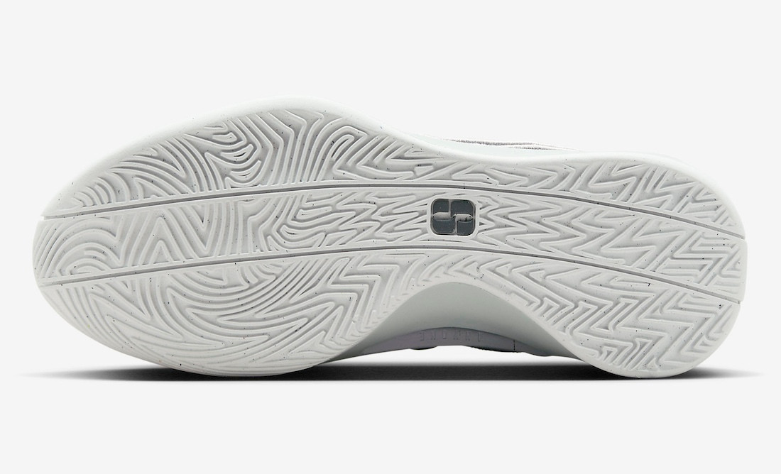 nike benassi slides red and gold blue background - 003