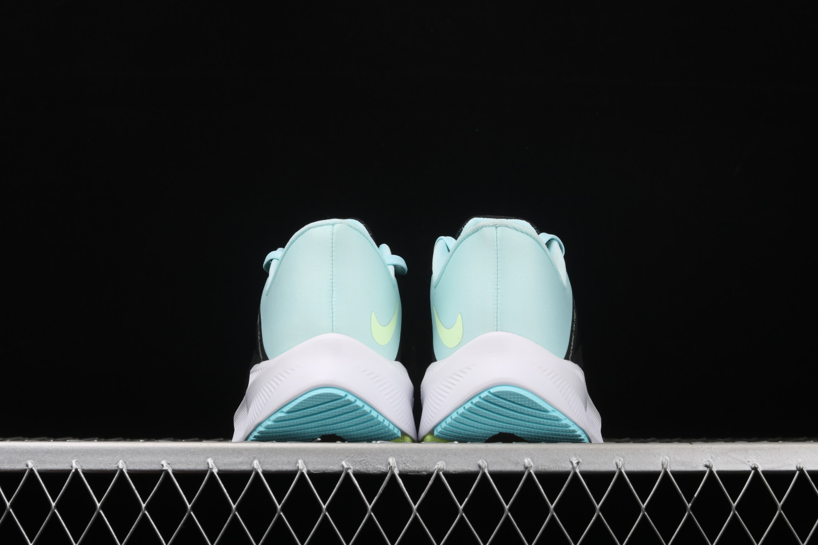 Black and turquoise nike womens shoes hotsell