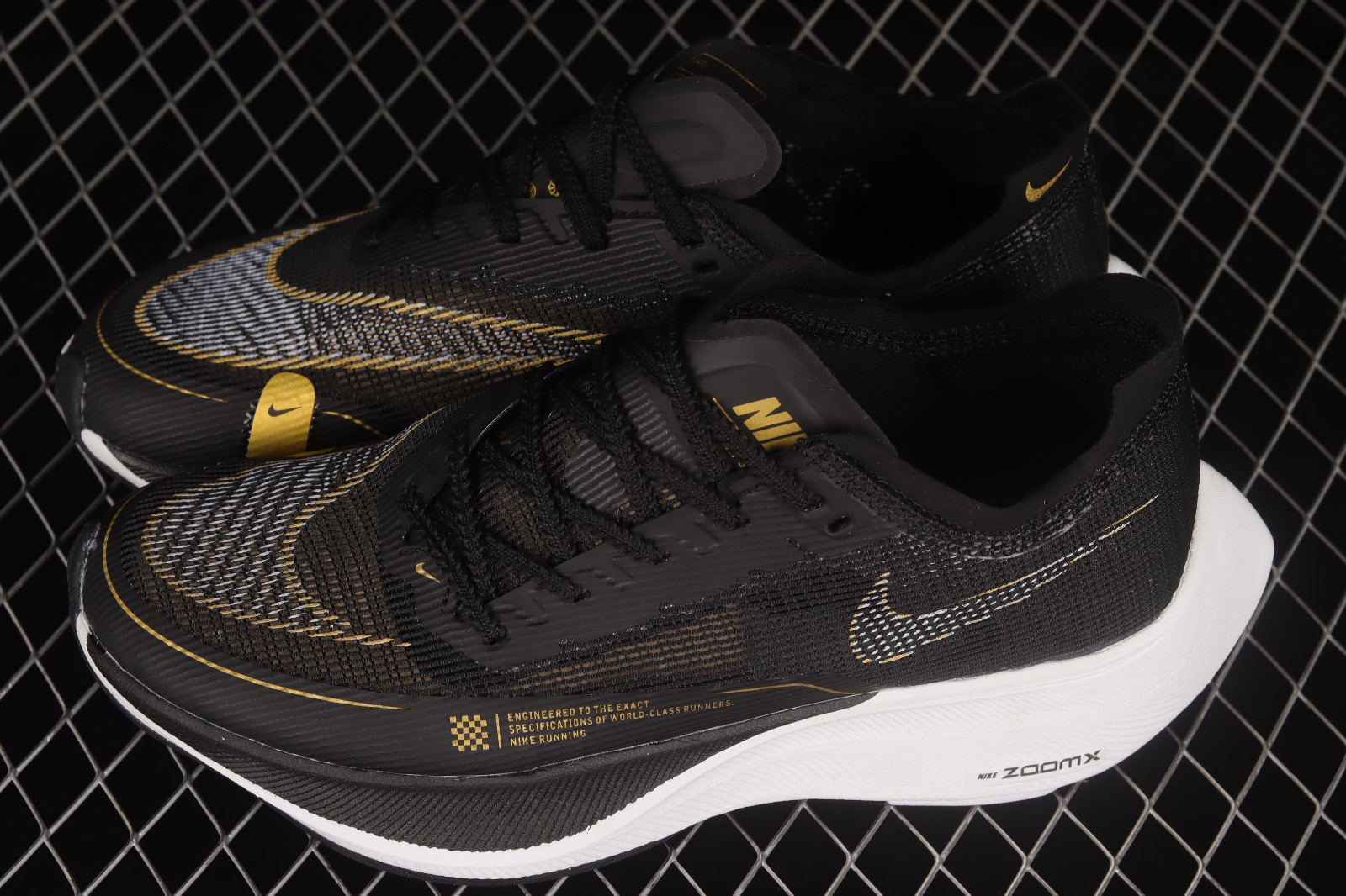 Discrimineren Monumentaal commando 007 - Nike ZoomX Vaporfly Next% 2 Black White Metallic Gold CU4111 -  GmarShops - The superb leather makeup of this Nike pair earned the  accolades of several happy owners