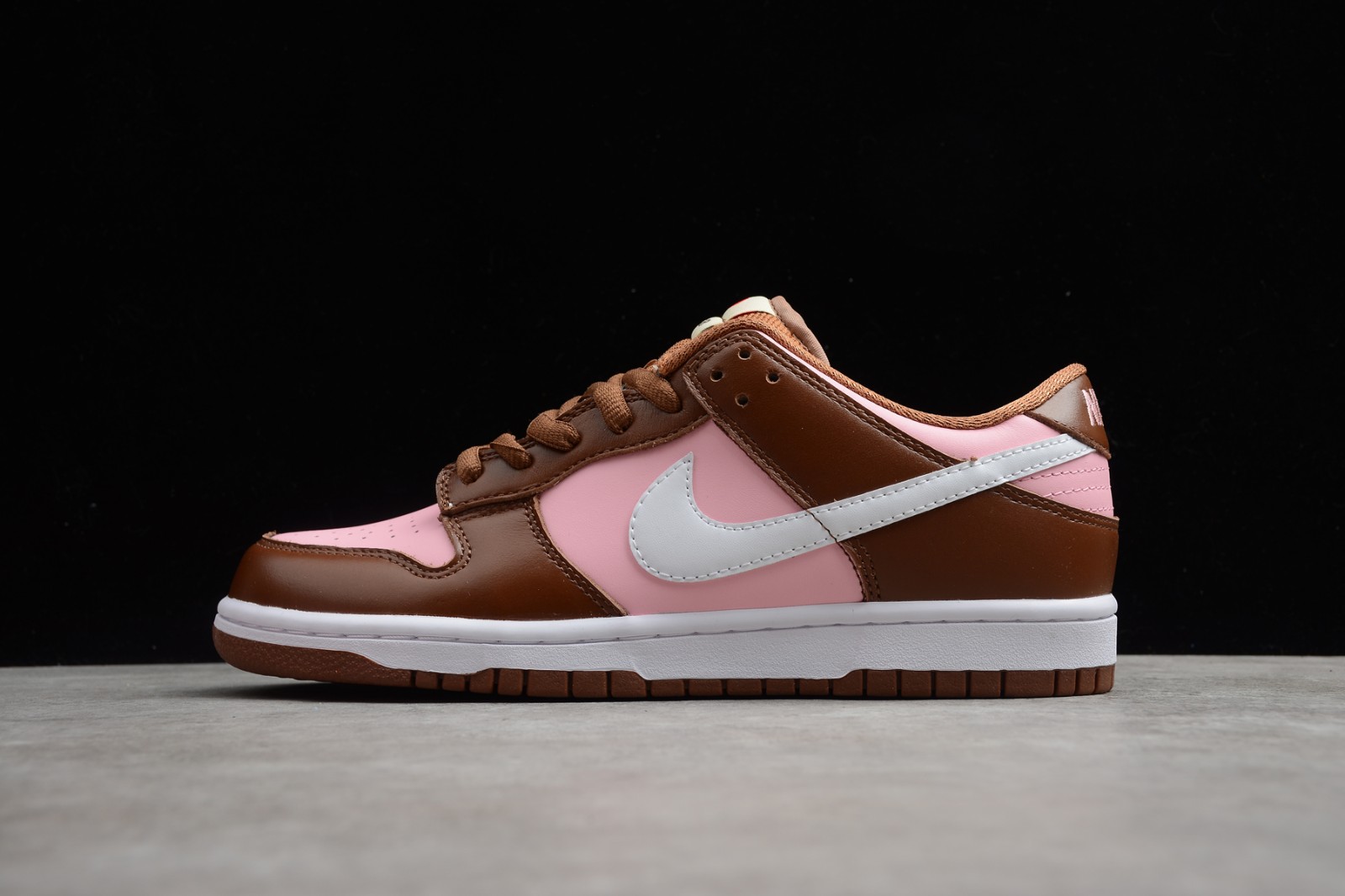 nike pink and brown