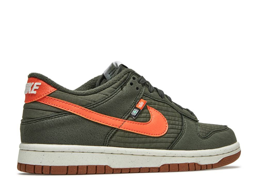 300 - Detailed Look at the Dunk Low Year of the Rabbit - GmarShops