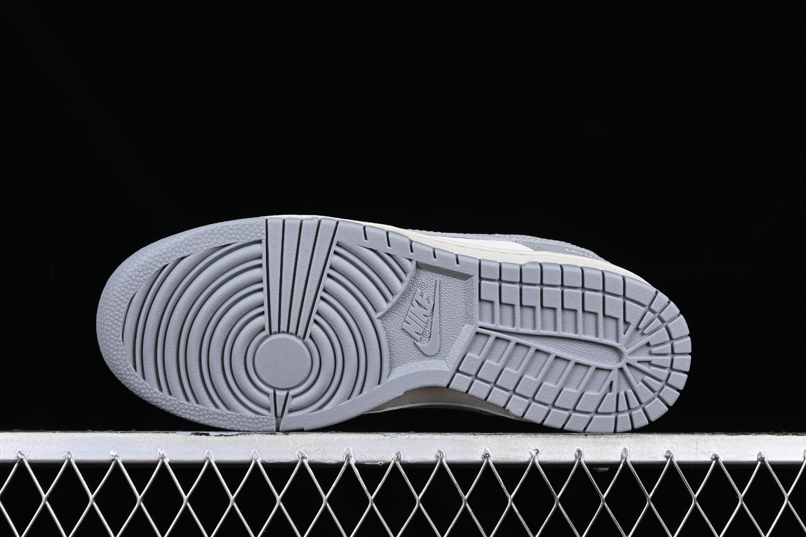 Nike SB Dunk Low LV Grey Off White FC1688 - nike flyknit oreo womens size  shoes chart - GmarShops - 115
