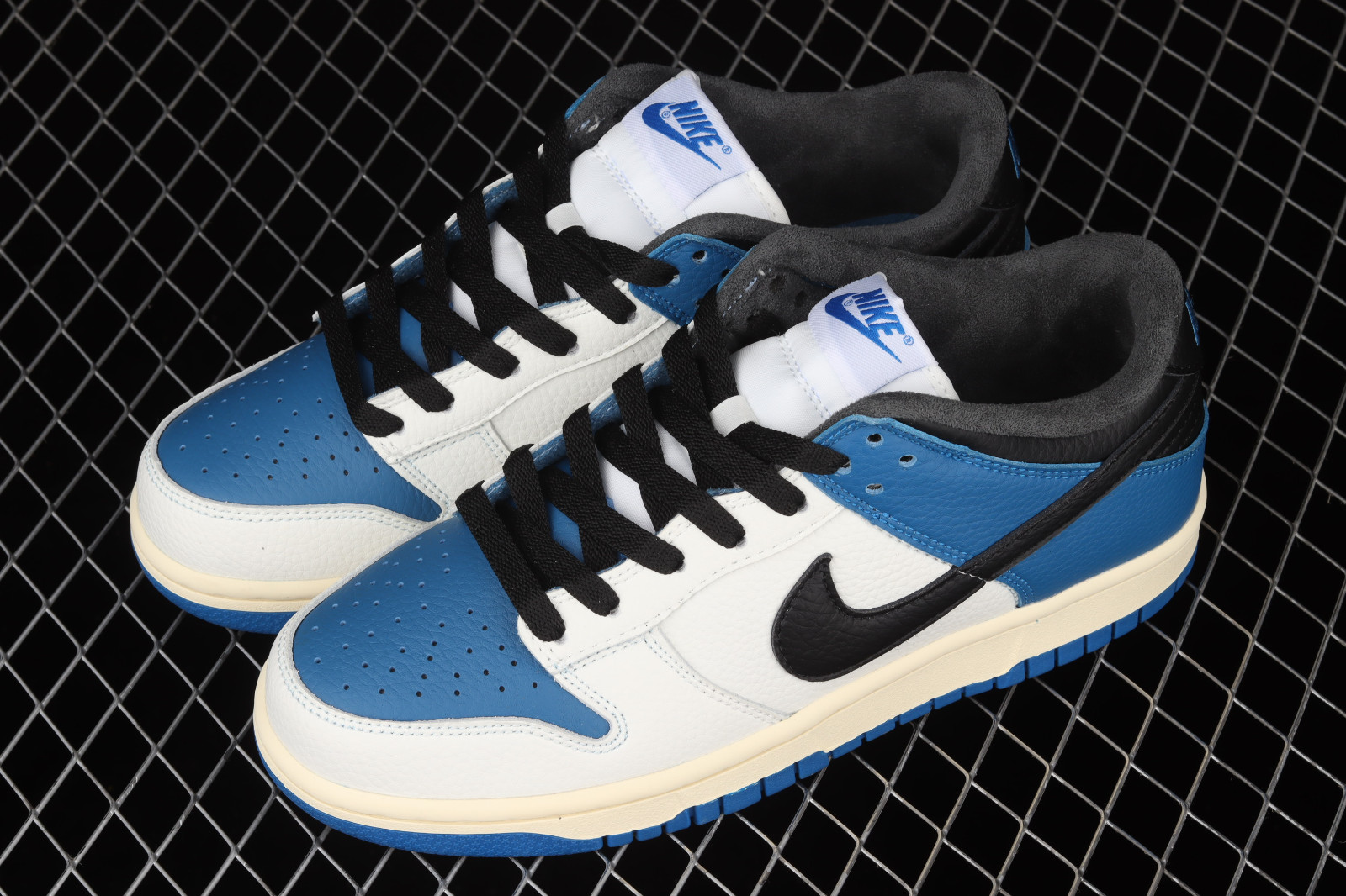 Nike SB Dunk Low White Blue Black Shoes DH0957-105 - Sepcleat