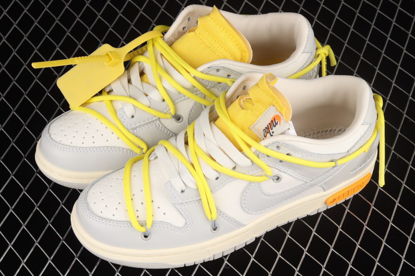 EP. 103 Nike X Off White Dunk Low 46 of 50 Review 