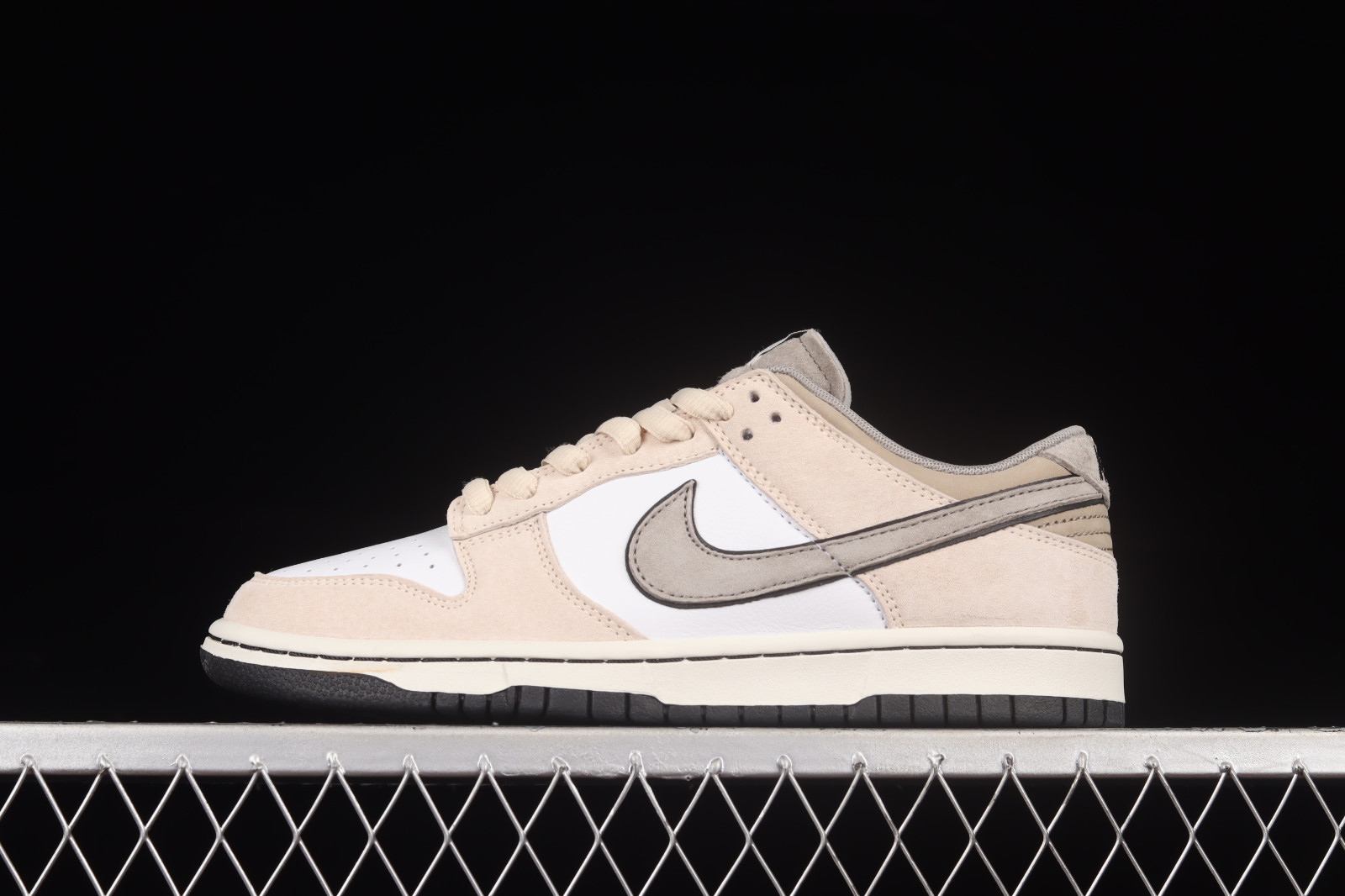 Discount Nike Sb Claquette Hotsell