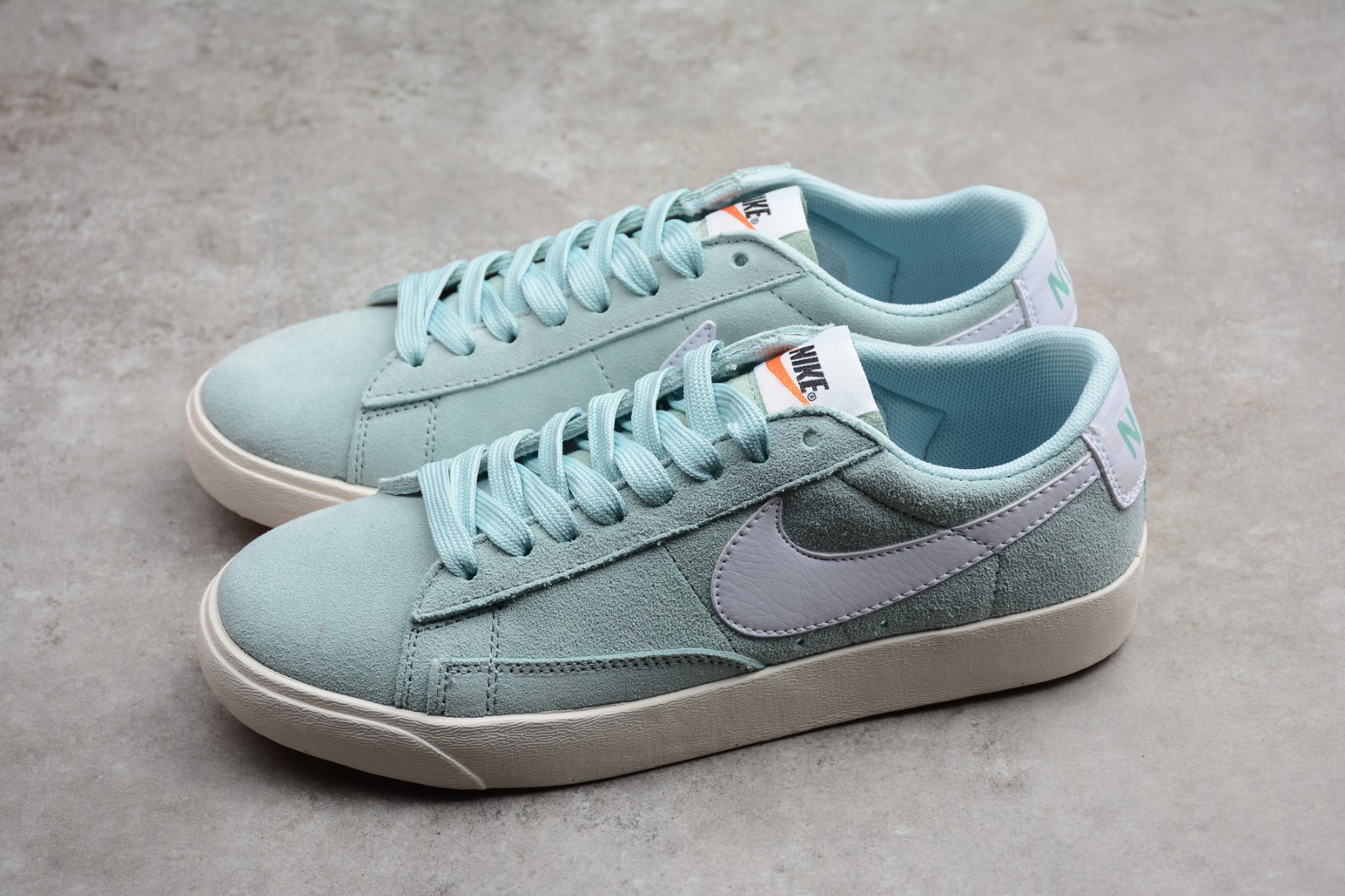 nike trail all mens boots shoes outlet - StclaircomoShops - Womens gift Nike Blazer Low SD Igloo Sail 301