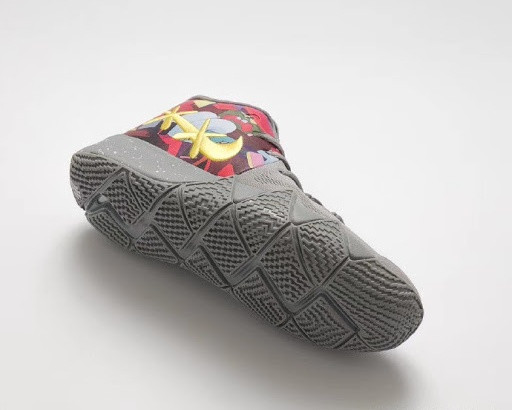 Kyrie 4 graffiti sales