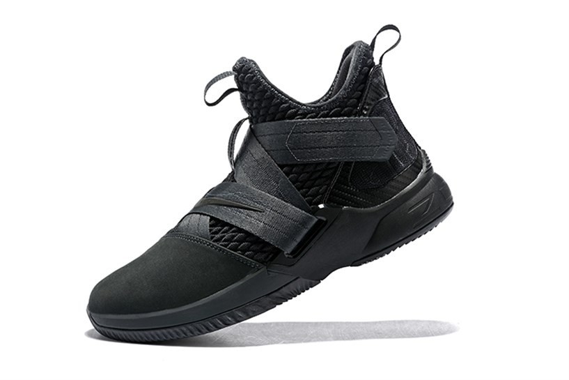 Lebron soldier 12 triple black deals