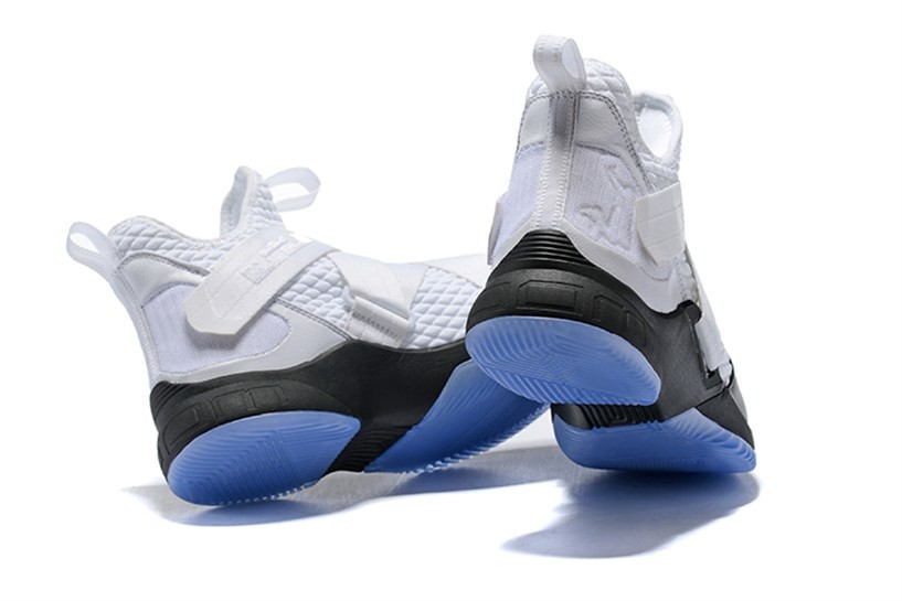 GaleriahitShops Lebron Soldier XII 12 010 Nike Zoom Lebron Soldier XII 12 White Black AO4053 nike air force 180 olympics women soccer final