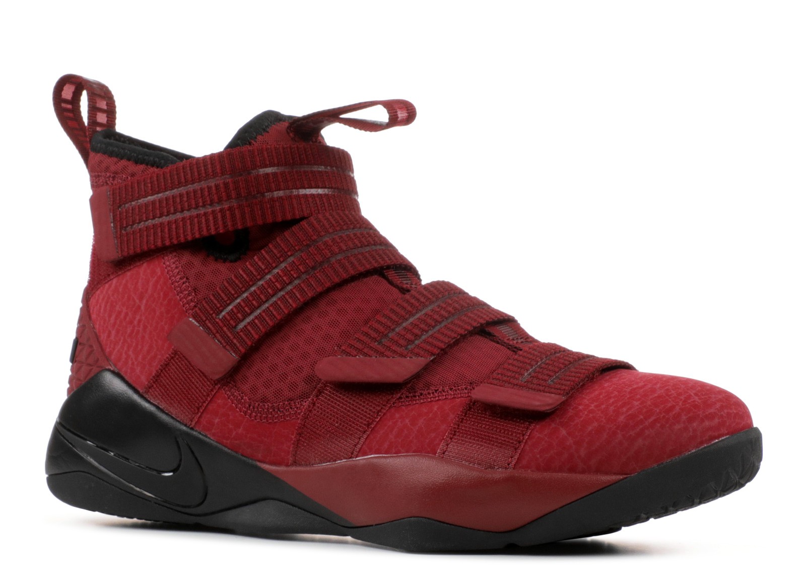 Nike lebron soldier 11 sfg top