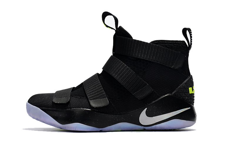 Nike Zoom Lebron Soldiers XI 11 black ice Men Basketball Gucci Shoes GmarShops Premiata Sneakers Draked Rosa Lebron Soldiers XI 11