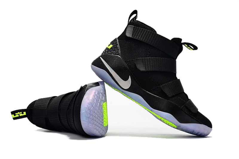 Gucci lebrons outlet