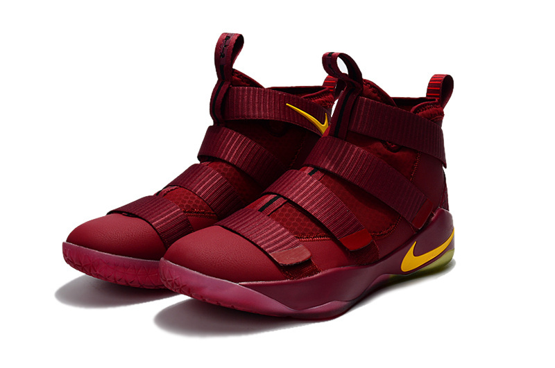 Lebron soldier kids shoes discount