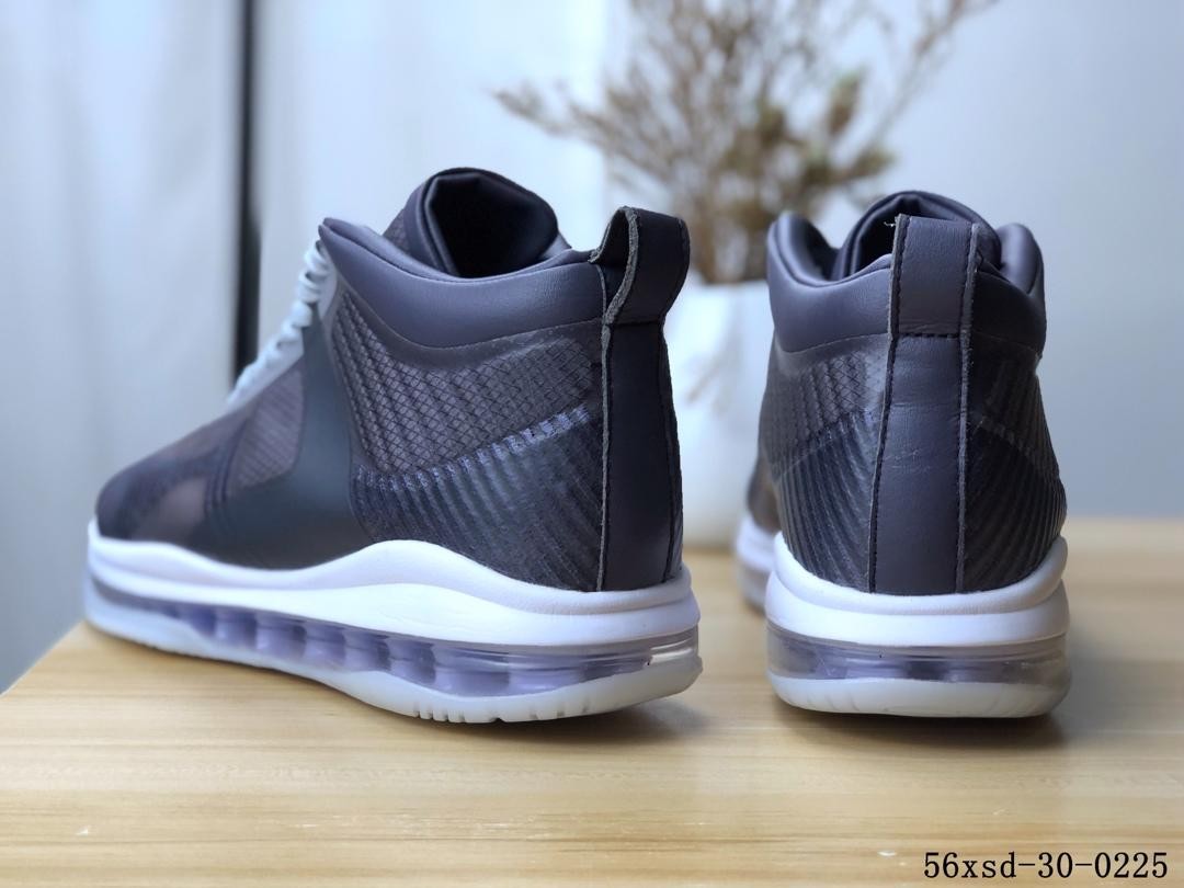Nike boots with zipper online