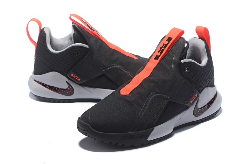 006 unbeatable Nike Ambassador LBJ