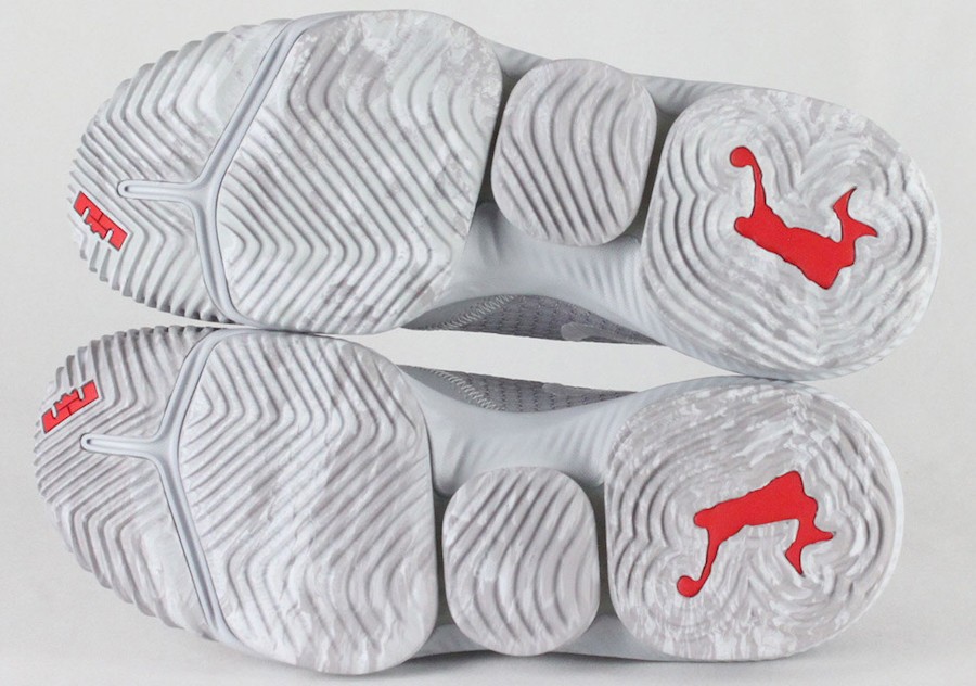 Nike LeBron 16 Low Wolf Grey White University Red CI2668 NIKE WMNS AIR AQUA RIFT SOLAR FLARE 25cm Zoom Lebron 16 GmarShops 003