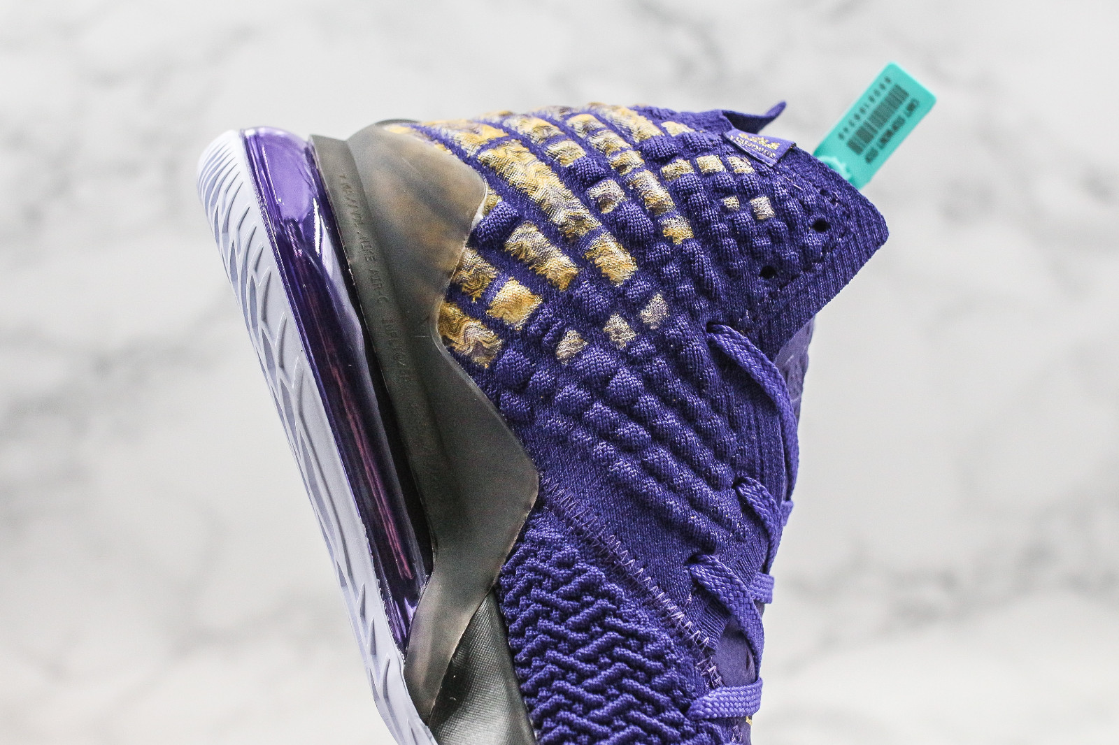 zapatillas de running On voladoras pie normal - Nike How do you feel the  sneaker culture in The Netherlands differs from the sneaker culture in the  UK Battleknit 2.0 White Purple Gold