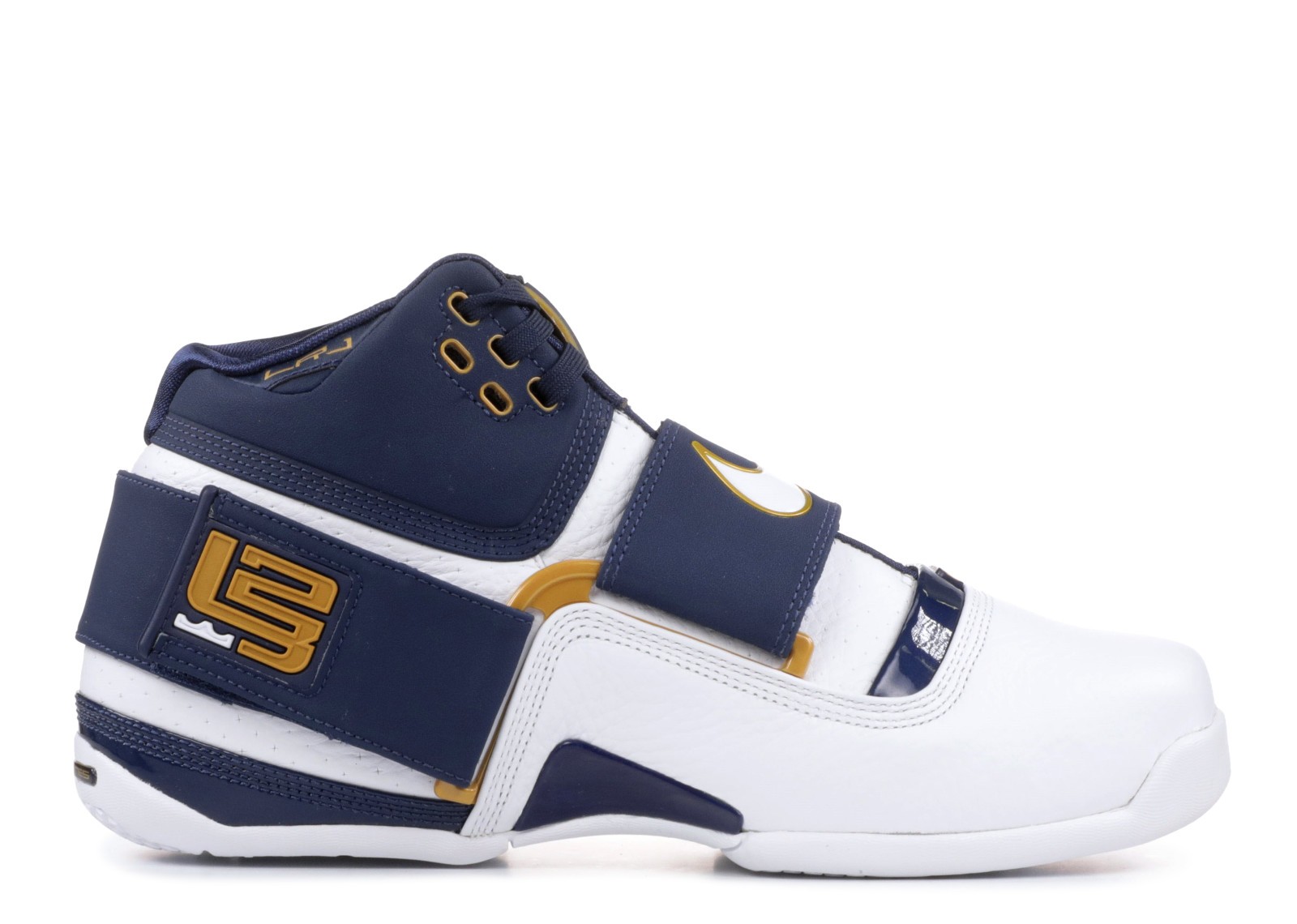 Lebron soldier ct16 deals