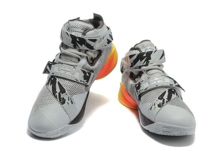 lebron soldier 9 grey