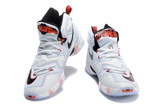 GmarShops Nike Lebron XIII EP 13 James Friday The 13th Men Basketball Shoes 807220 106 Sostenibile New balance Cap Impact Running Lebron XIII EP