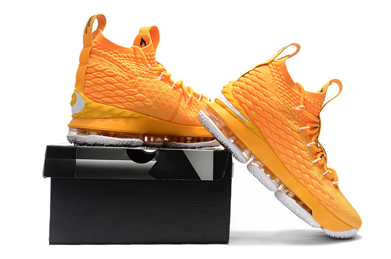 Zoom Lebron XV 15 Nike Zoom Lebron XV 15 Zapatos De Baloncesto Para Jovenes Amarillo Blanco GmarShops Nike Waffle One Venice Pink